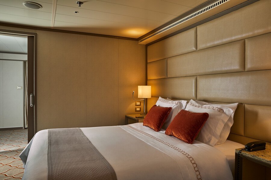 Silver Suite (Kat. SL): 