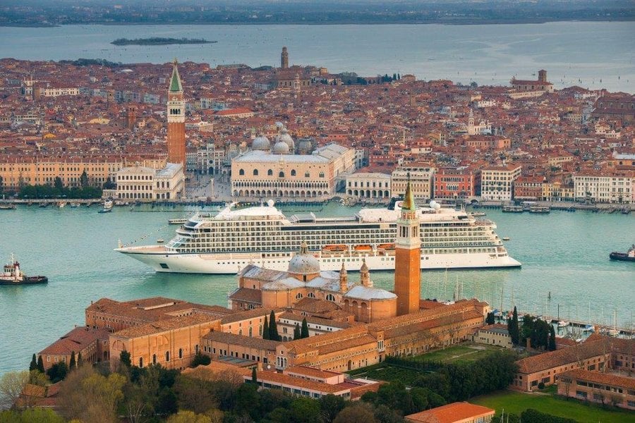 Eastern Mediterranean from Istanbul, Turkey with the Viking Sea