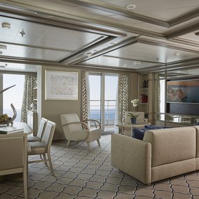 Kies jouw droomhut en voel je thuis tijdens je cruise aan boord van de undefined!