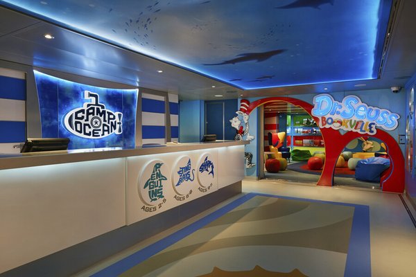 Carnival Freedom 