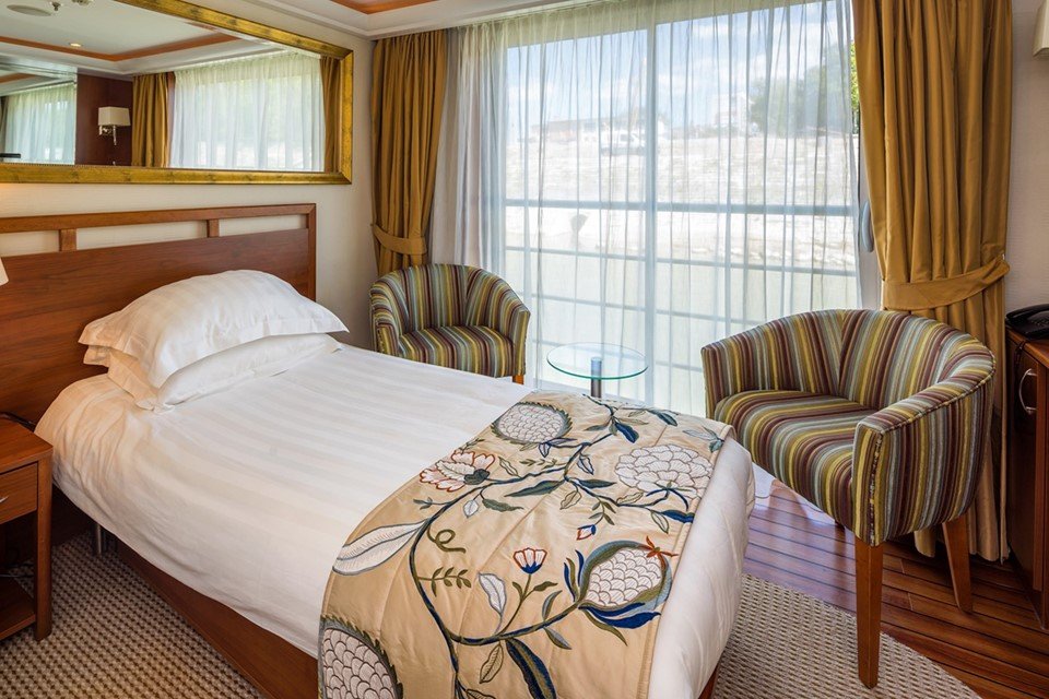 Riverview Stateroom: Single