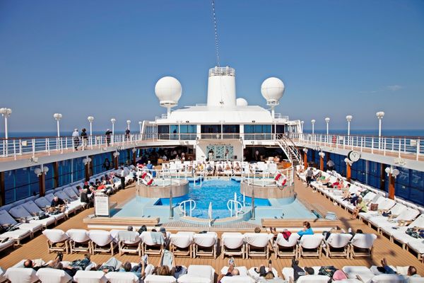 azamara quest cruises 2022