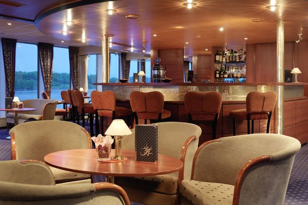 Amadeus Symphony Kreuzfahrt Deckplane Fotos Angebote