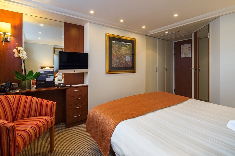 Riverview Stateroom: Cat. E