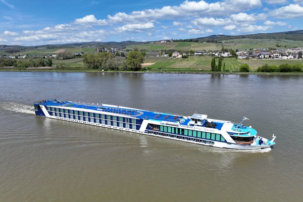 MS Lady Cristina