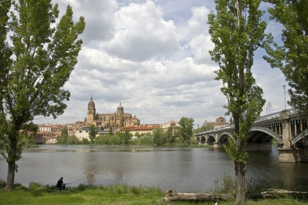 Senhora da Ribeira, Portugal