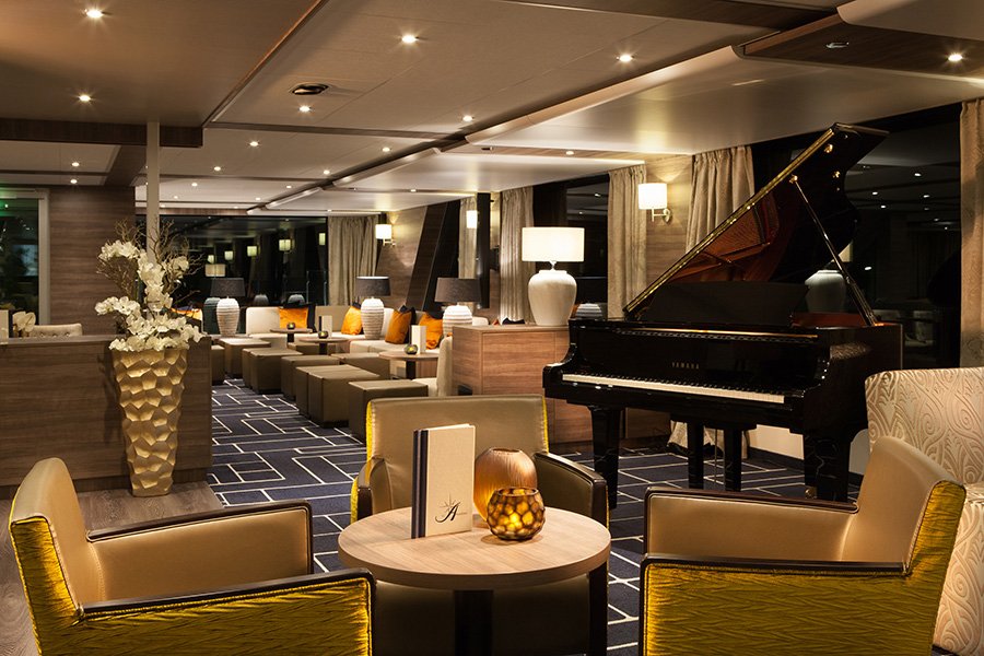 Amadeus Silver III