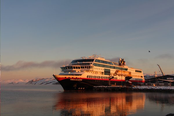 MS Trollfjord