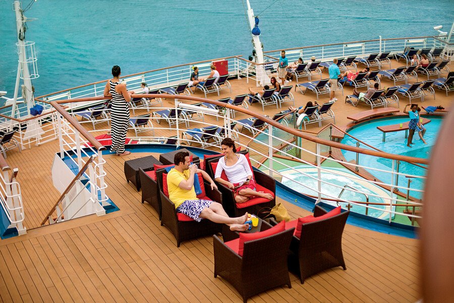 Carnival Breeze