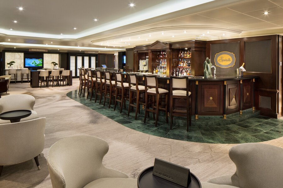 Azamara Pursuit