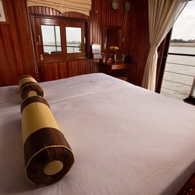 Come aboard the Angkor Pandaw and discover one of 3 cabin categories on a total of 2 decks that can accommodate 32 passengers. Choose your dream cabin and feel at home on board the Angkor Pandaw!