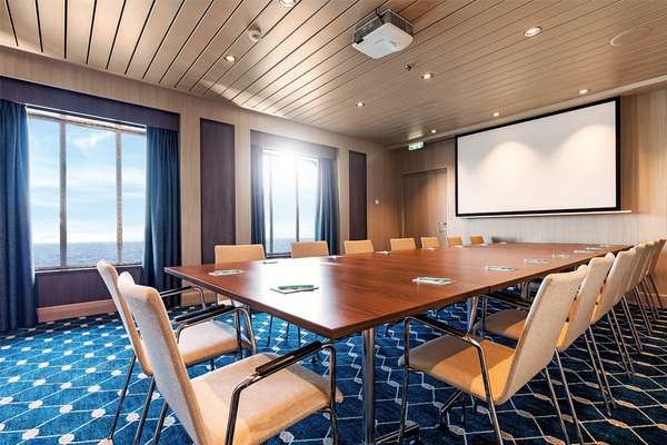 15 Tage Auf Der Neue Mein Schiff 2 Verbringen Mein Schiff 2 Tui Cruises
