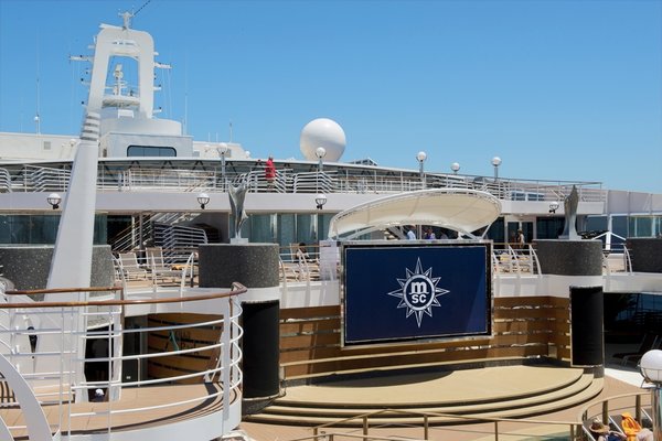 MSC Divina