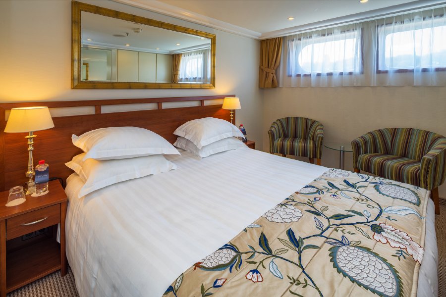 Oceanview Stateroom, Category E
