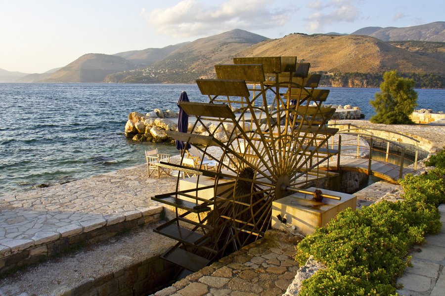 Middellandse Zee vanaf Athene (Piraeus), Griekenland met de Costa Fascinosa