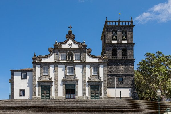 Senhora da Ribeira, Portugal