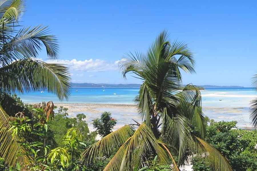 Indische Oceaan vanaf Victoria, Seychellen met de Amadea