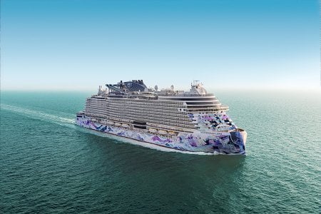 Norwegian Luna