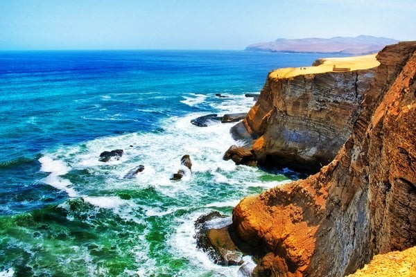 Paracas, Peru