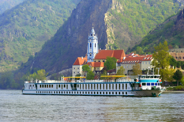 Rad und Schiff Reise - Höhepunkte der Donau