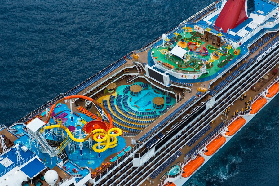 Carnival Breeze