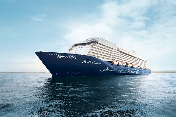 Mein Schiff 4