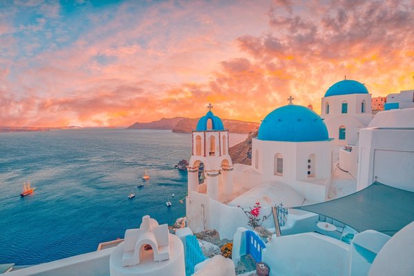 Santorini, Mykonos & Rome With Stay