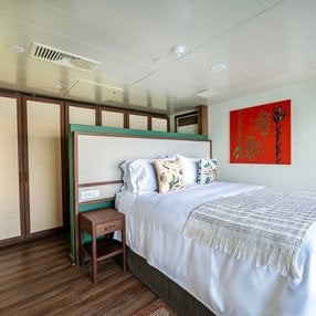 Come aboard the AmaMagdalena and discover one of 5 cabin categories on a total of 3 decks that can accommodate 60 passengers. Choose your dream cabin and feel at home on board the AmaMagdalena!