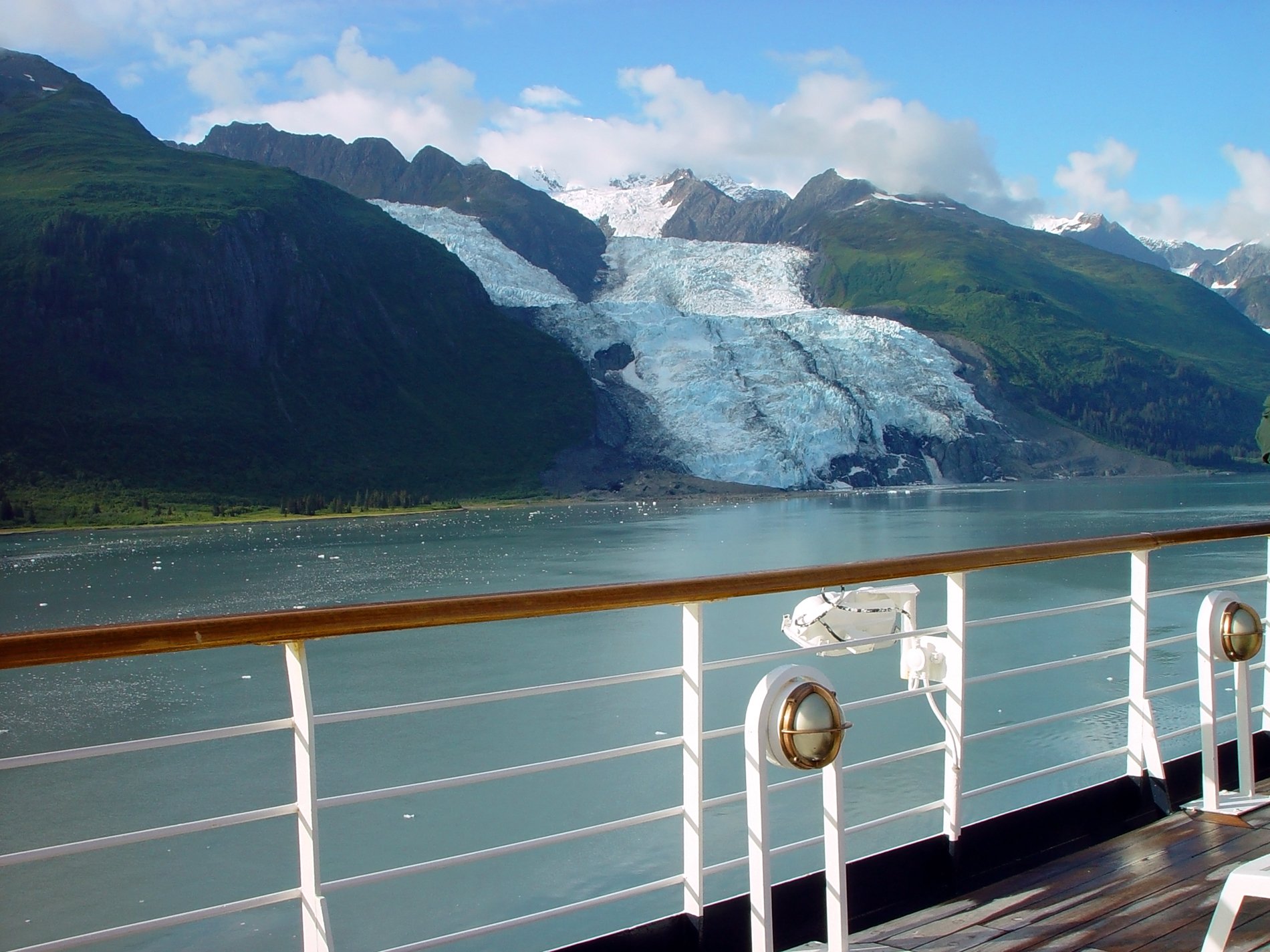 Ovation of the Seas - Abenteuer Alaska: Von Gletscher bis Goldgräberstadt