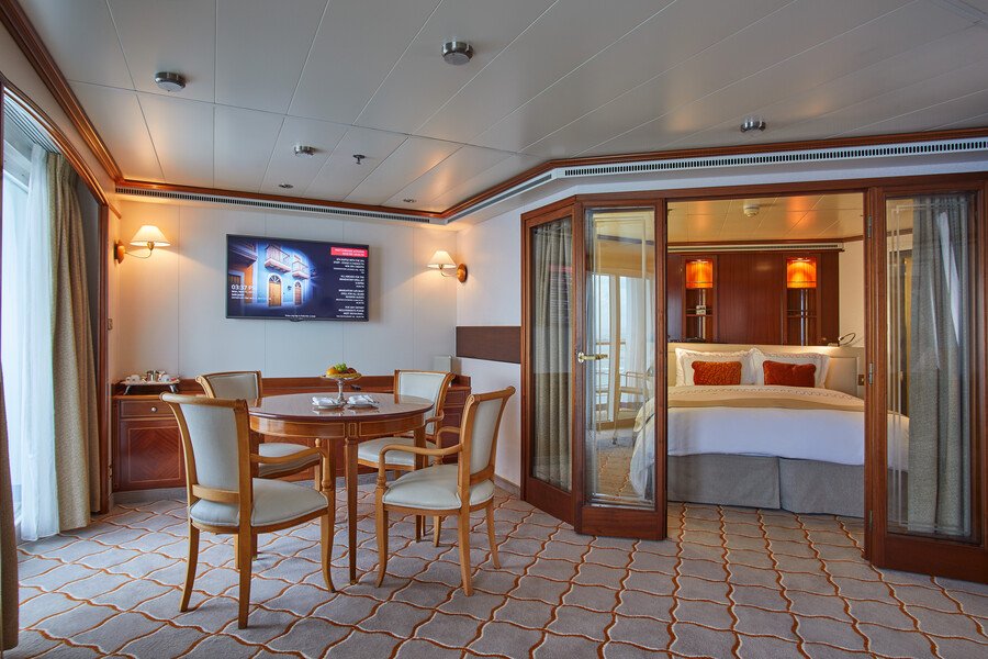 Silver Suite (Kat. SL): 