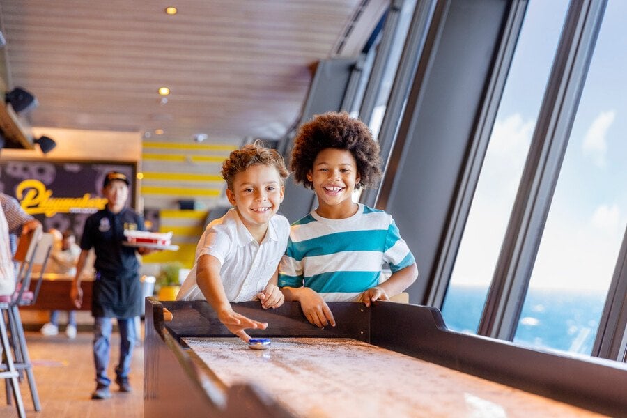 Karibik ab Cape Liberty, New Jersey auf der Odyssey of the Seas