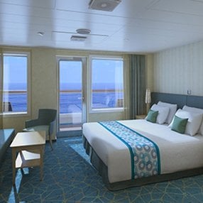 Kommen Sie an Bord der undefined und entdecken Sie eine der 73 Kabinenkategorien auf insgesamt 14 Decks die für 4008 Passagiere Platz bieten. Wählen Sie Ihre Traumkabine und fühlen Sie sich auf Ihrer Kreuzfahrt an Bord der undefined wie Zuhause!