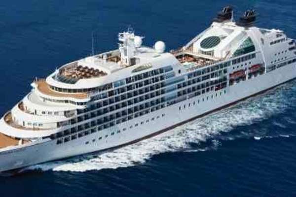 Expedition with the Seabourn Ovation to Stockholm from Copenhagen