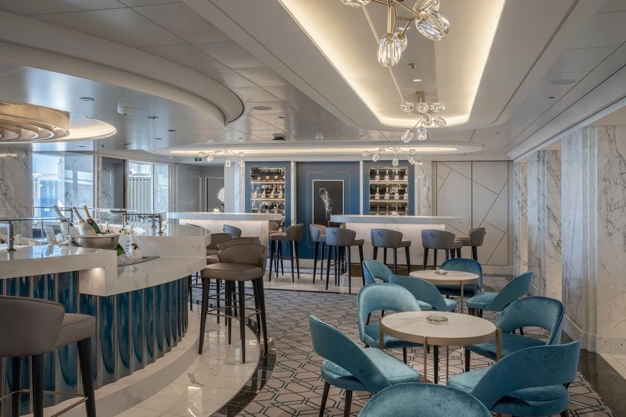 Westelijke Middellandse Zee vanaf Marseille, Frankrijk met de MSC World Asia