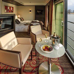 Come aboard the undefined and discover one of 6 cabin categories on a total of 4 decks that can accommodate 128 passengers. Choose your dream cabin and feel at home on board the undefined!