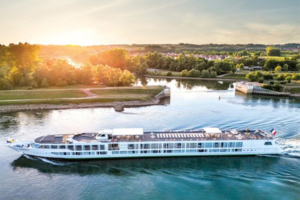Niederlande ab Amsterdam, Niederlande auf der MS Lafayette