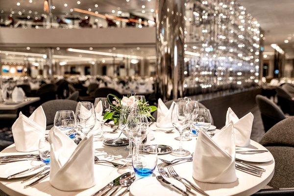 Mein Schiff 1