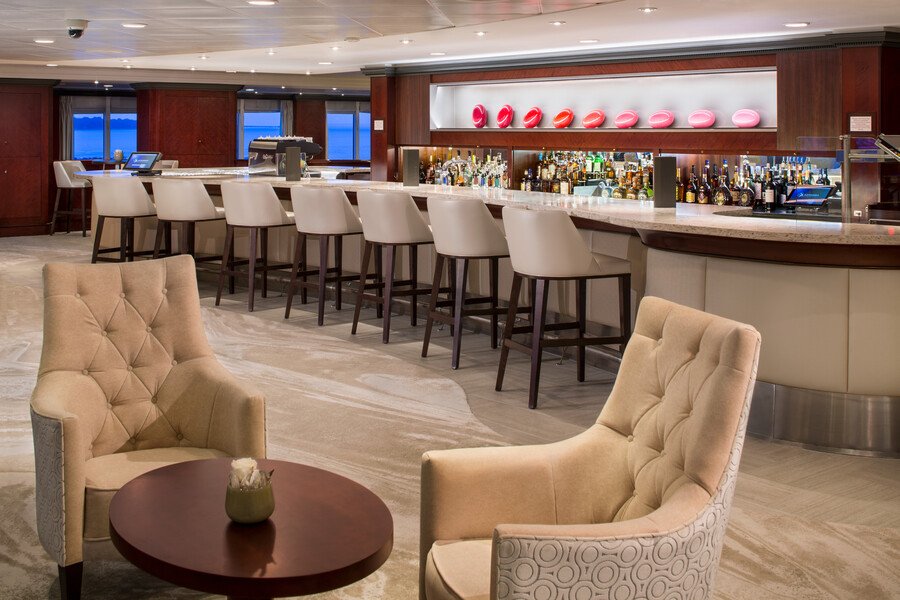 Azamara Pursuit
