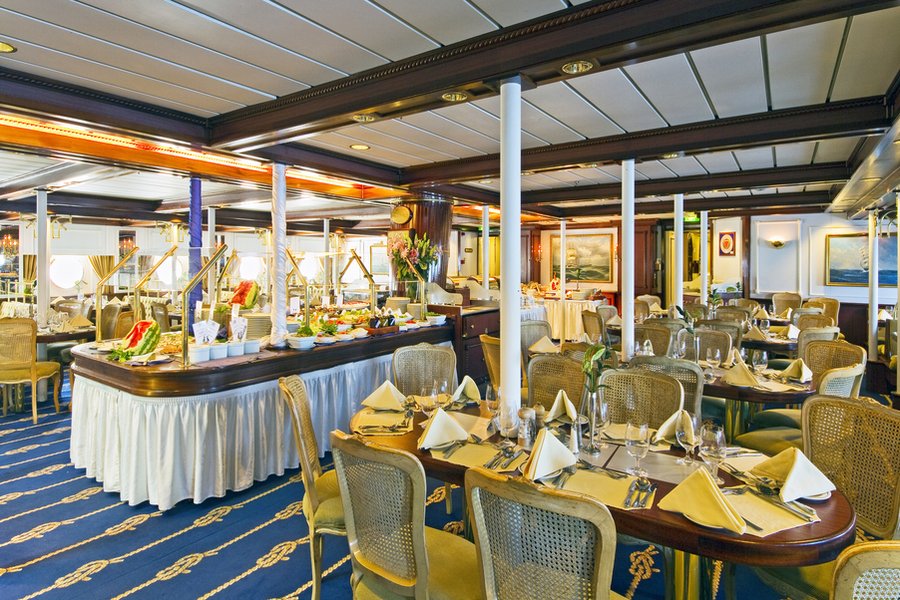 Star Flyer Charter