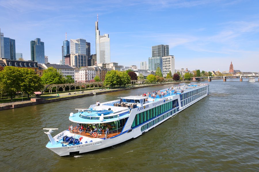 MS Lady Cristina