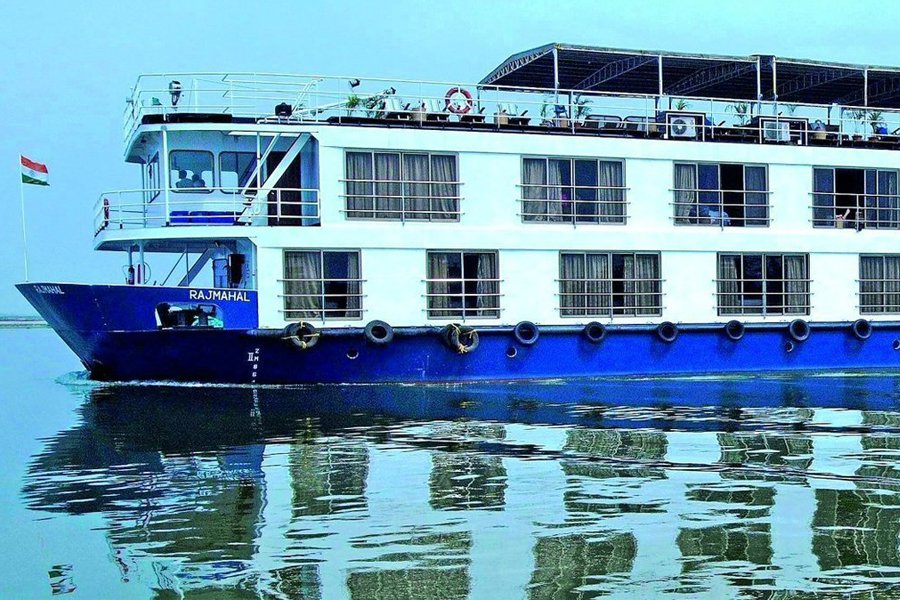 MS Rajmahal