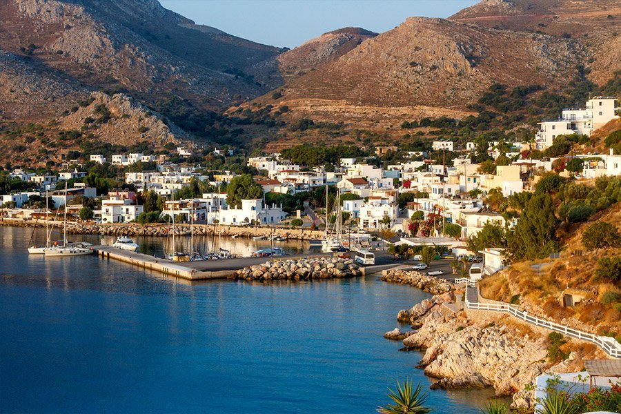 Celebrity Infinity - Peloponnes, Wein & Weltgeschichte zwischen Thessaloniki und Rhodos