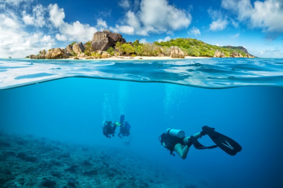 Indische Oceaan vanaf Port Louis, Mauritius met de HANSEATIC nature