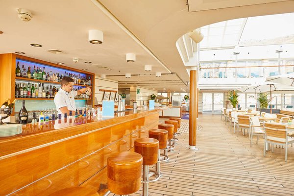 MS EUROPA 2