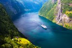 Cruising Geirangerfjord